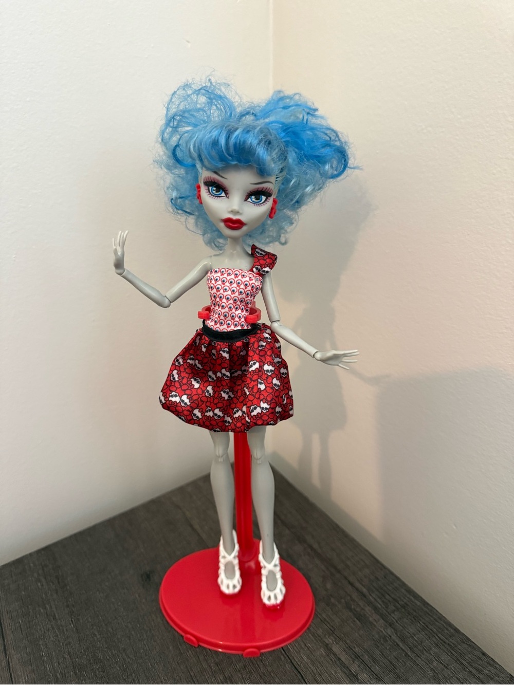Monster High G1 Dot Dead Gorgeous Ghoulia Yelps Doll